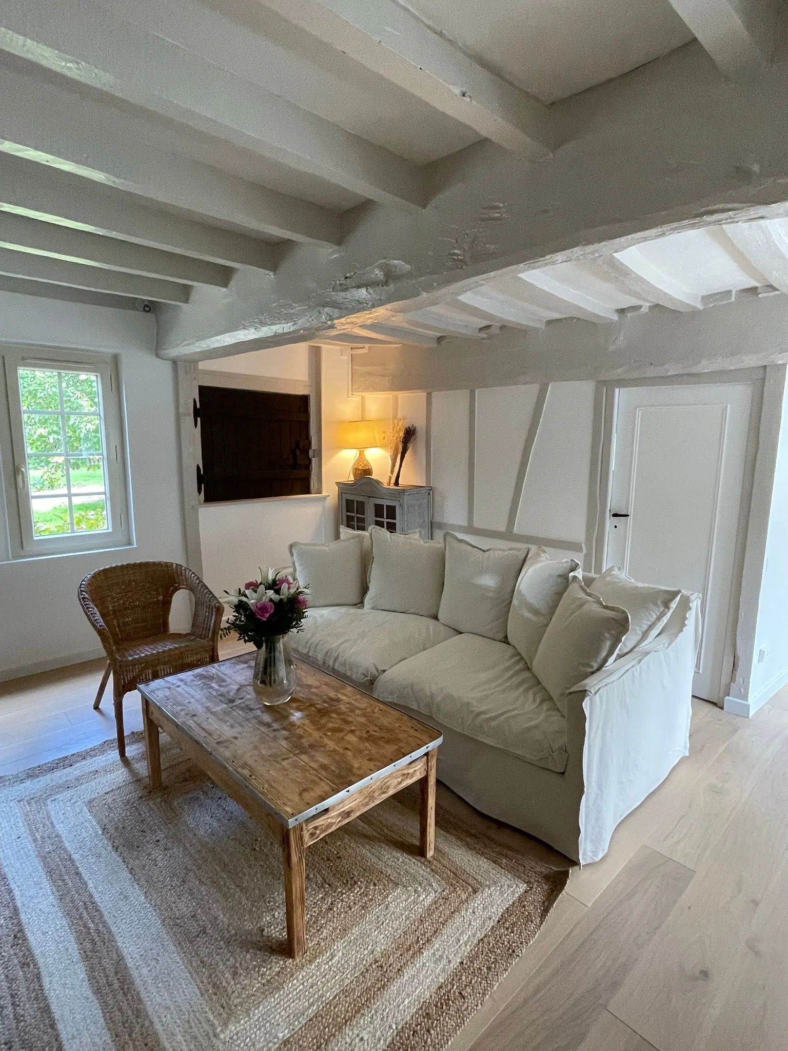 Salon rénové — projet Normandie